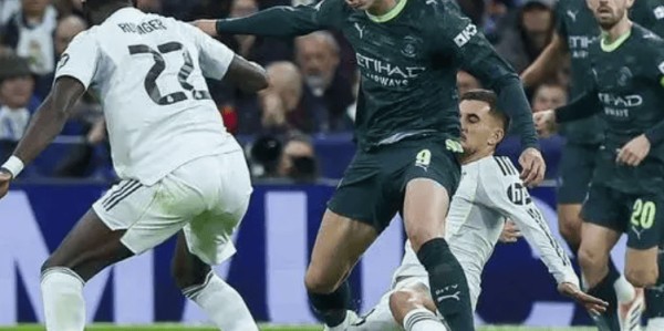 卡拉格直言曼联欧冠资格稳了 卡里克率红魔握争四绝对主动权