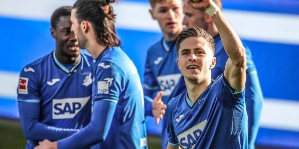 德甲保级生死狙击！海登海姆主场铁桶阵锁喉，法兰克福残阵客场遇险